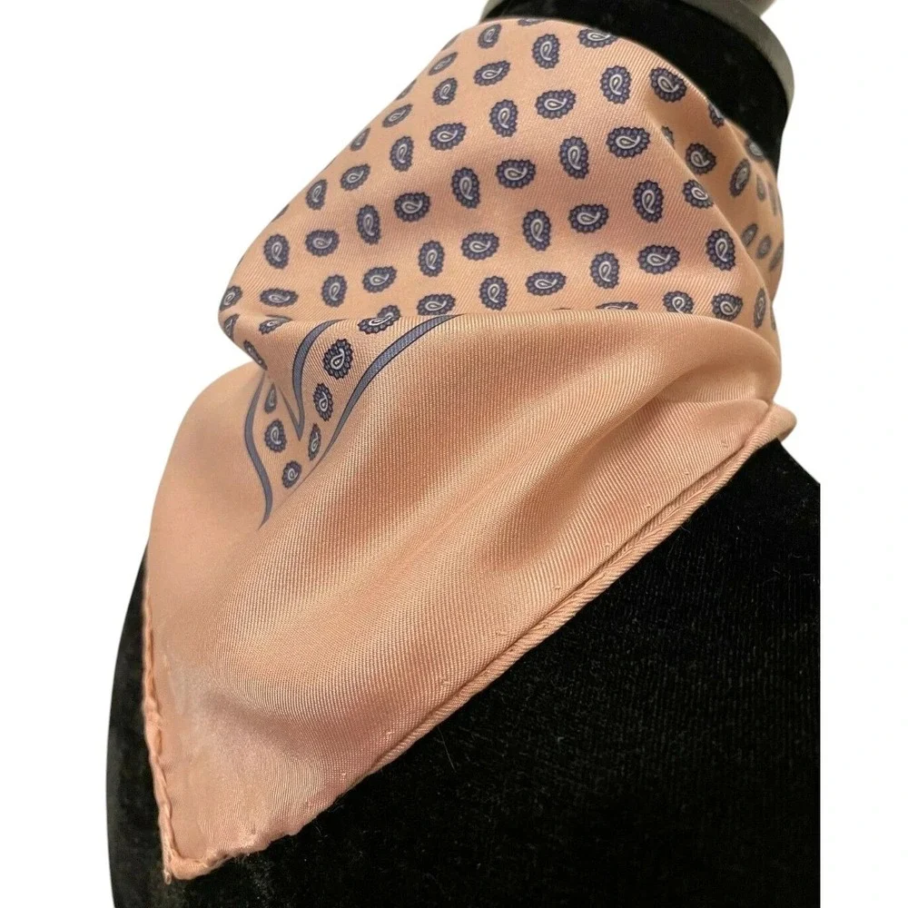 Robert Talbott Womens‎ Square Finest Silk Scarf Hand Printed Pink Paisley Italy